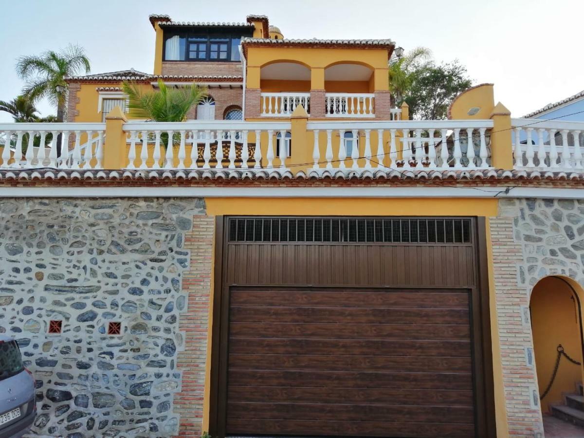 Chalet Con Piscinas Y Vistas De Ensueno Almunecar Exterior photo