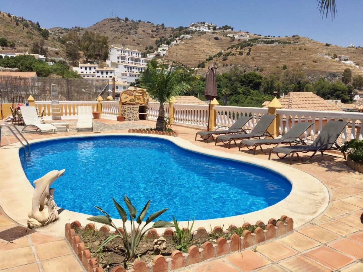 Chalet Con Piscinas Y Vistas De Ensueno Almunecar Exterior photo